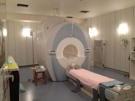 MRI